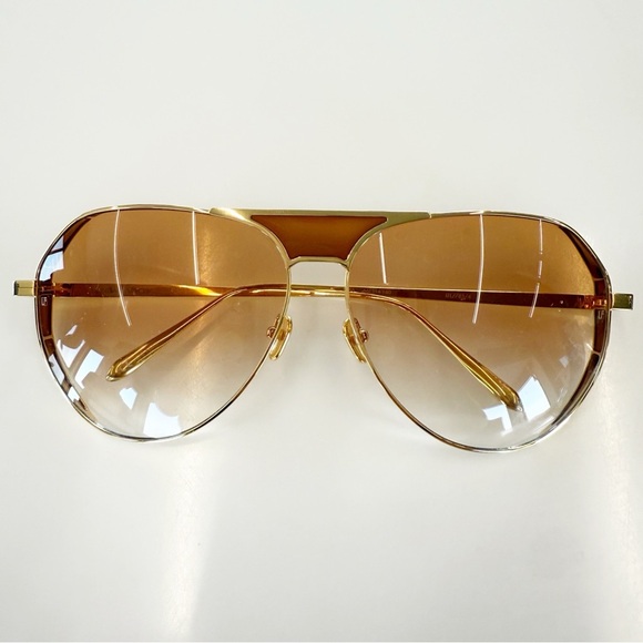 NWOT Linda Farrow Matheson C4 Aviator Sunglasses in Yellow Gold and Tobacco - Picture 3 of 7